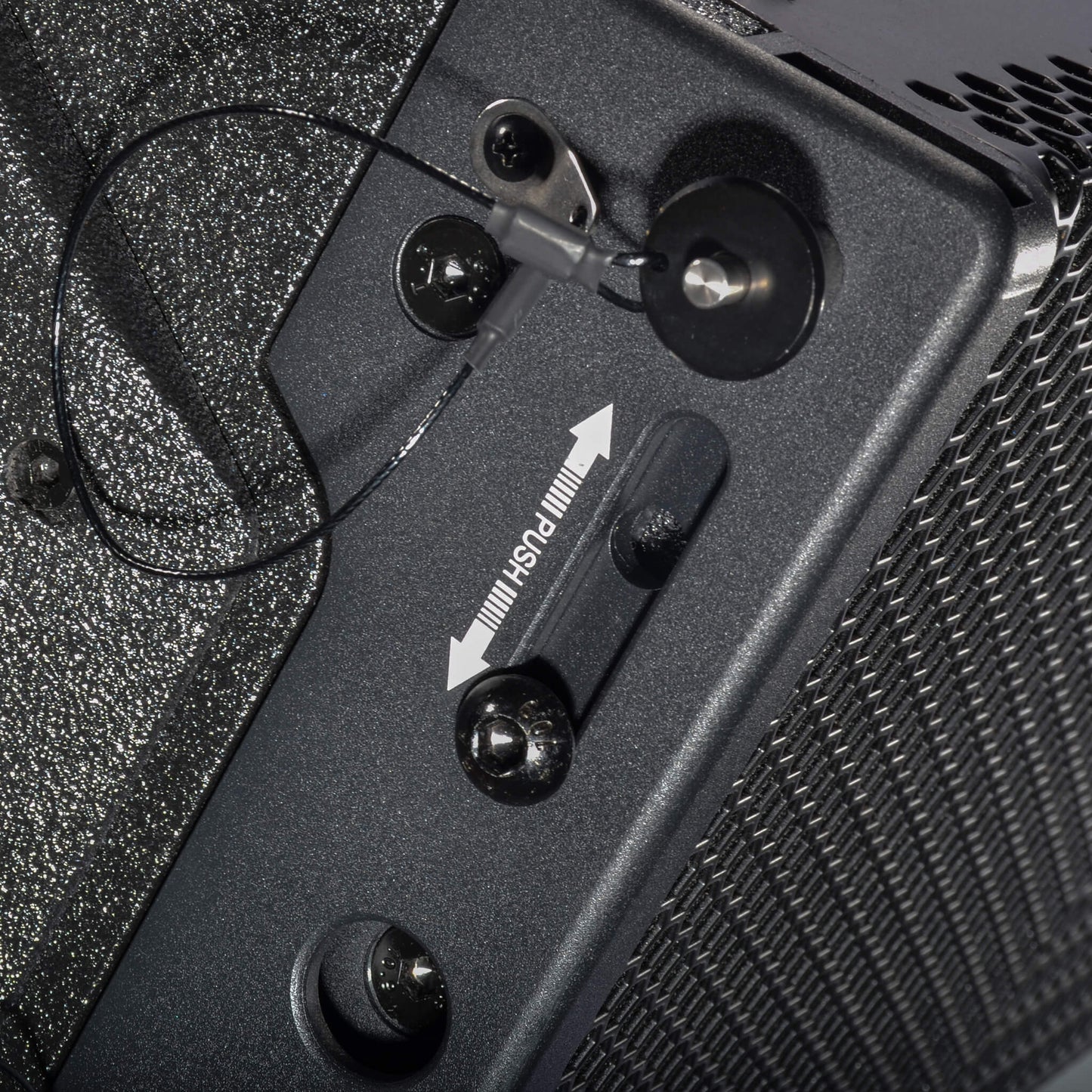 ES20W All-weather waterproof line array speaker